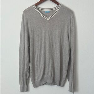 J. McLaughlin Light Gray V-Neck Cashmere Blend Men's Sweater